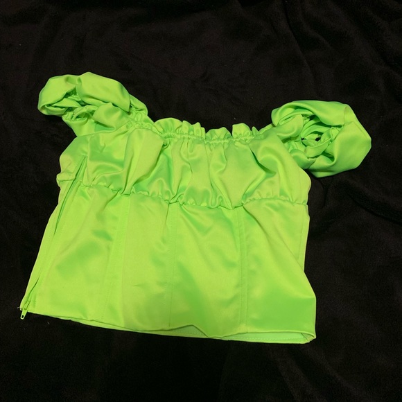 neon green off the shoulder top - Picture 4 of 4